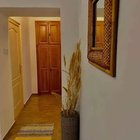 In - Ostungarn 48121 Apartment Eger